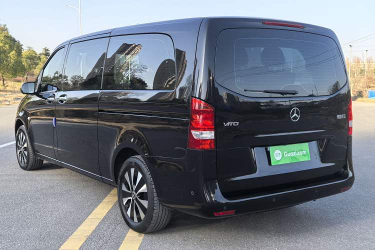 Used Mercedes-Benz Vito 2023 2.0T Business Version 7 Seats
