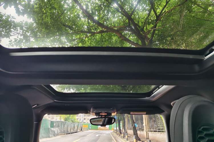 Used  MINI 2018 1.5T COOPER Racing Driver
