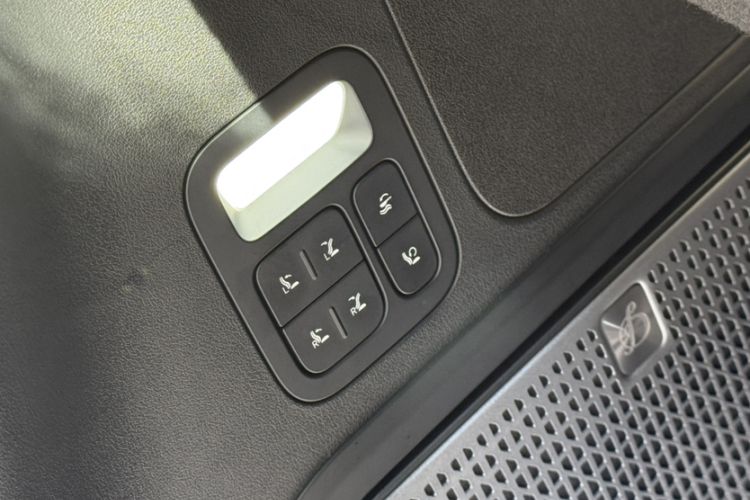 Used BYD Xia 2025 DM-i 1.5T 180km Excellence Model
