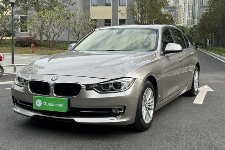 Used BMW 3 Series 2015 316Li Fashion Model
