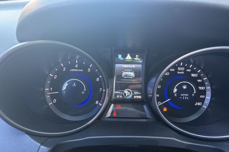 Used Changan CS75 2016 1.8T Automatic Elite Model China V Standard