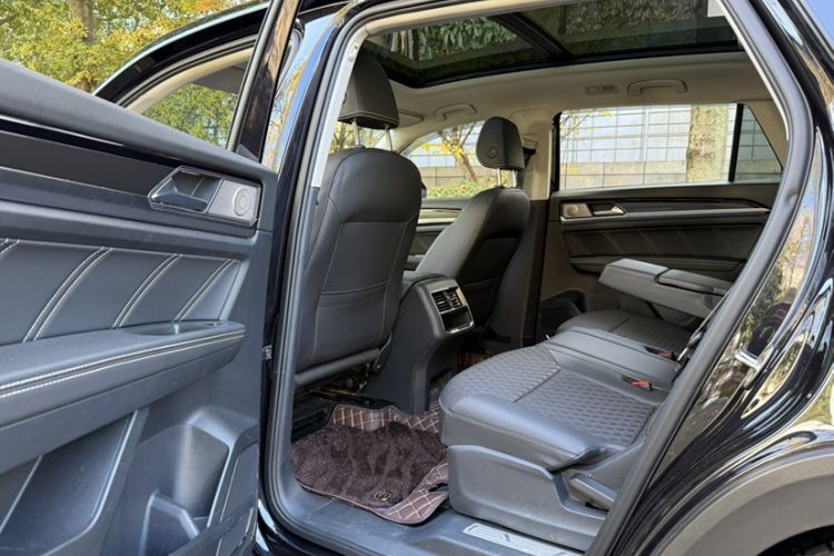 Used Volkswagen Teramont X 2020 Revised Version 330TSI Two-Wheel Drive Luxury Edition
