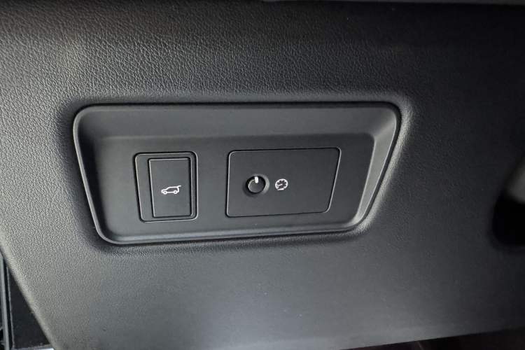 Used Land Rover Range Rover Sport 2018 3.0 SC V6 HSE DYNAMIC
