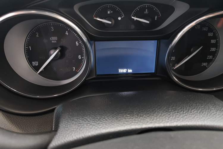 Used Buick Envision 2017 28T Four-Wheel Drive Elite Model
