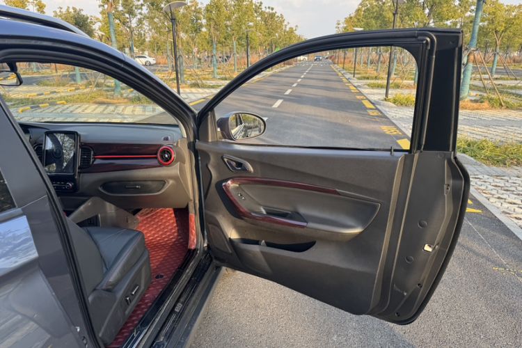 Used Chery Little Ant 2022 Sweet Pink Edition Half-Sugar Version 3-Cell Lithium 30kW 408km
