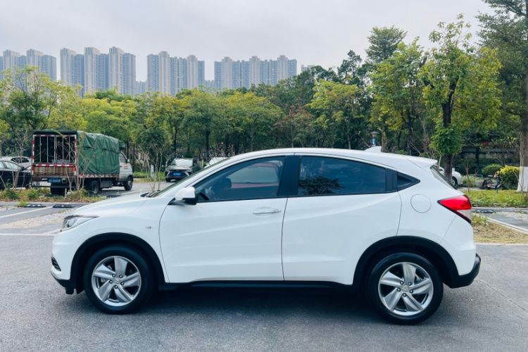 Used Honda Vezel 2020 220 TURBO CVT Elite Edition
