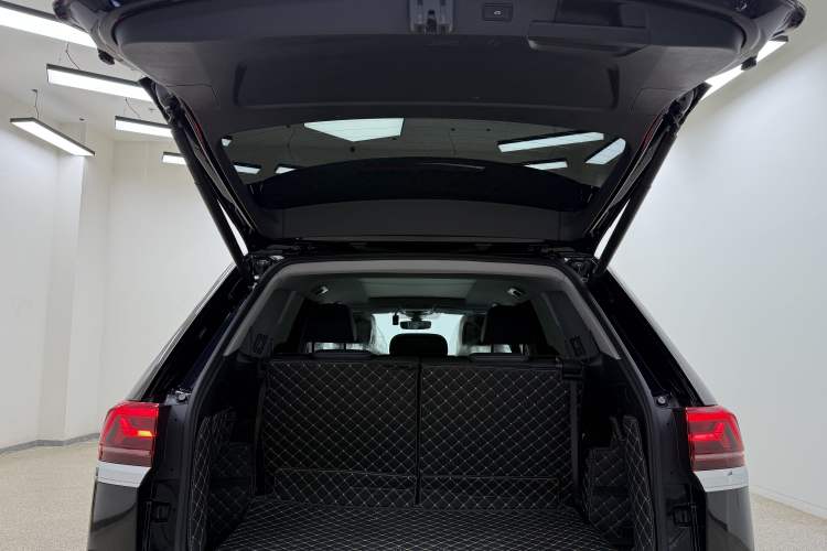 Used Volkswagen Teramont 2023 380TSI Four-Wheel Drive Prestige Luxury Edition
