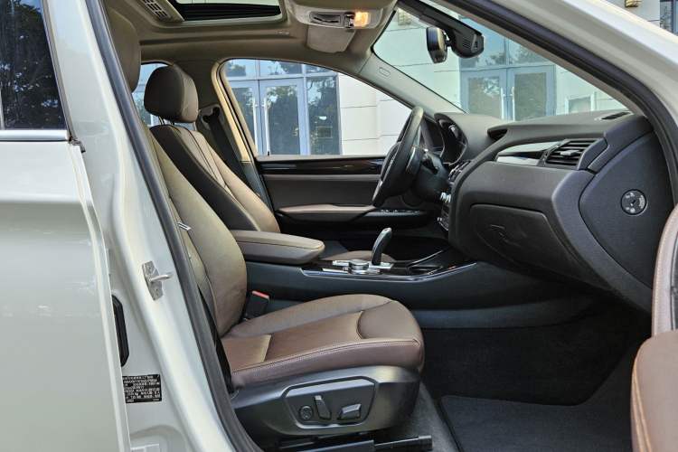 Used BMW X4 2014 xDrive20i X Design Package
