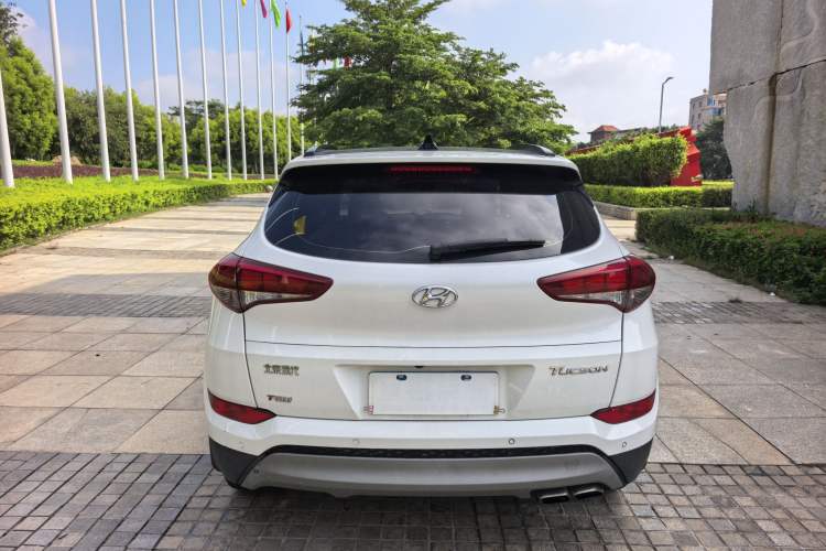 Used Hyundai Tucson 2018 1.6T Dual-Clutch Two-Wheel Drive 15th Anniversary Special Edition
