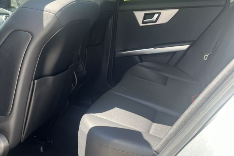 Used Mercedes-Benz GLK-Class 2013 GLK 300 4MATIC Dynamic Sunroof Model