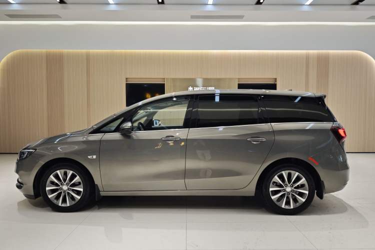 Used Buick GL6 2019 18T 6-Seater Connected Luxury Version China VI Standard
