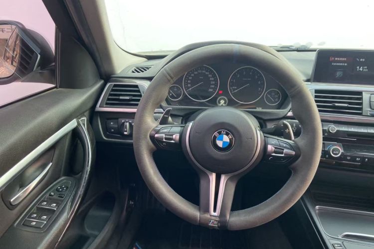 Used BMW 3 Series 2017 320Li Luxury Design Package
