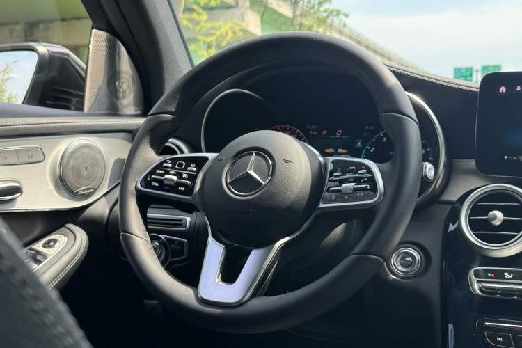 Used Mercedes-Benz GLC 2021 GLC 260 L 4MATIC Dynamic Edition
