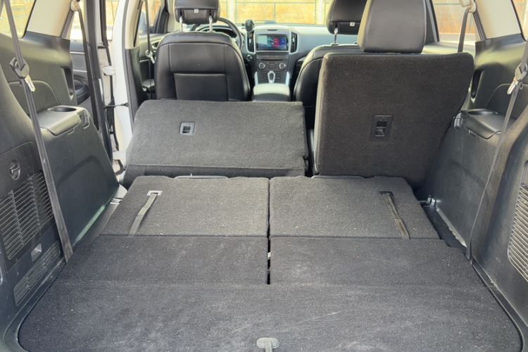 Used Ford Edge 2018 EcoBoost 245 Two-Wheel-Drive Platinum Edition 7-Seater China V Emission Standard
