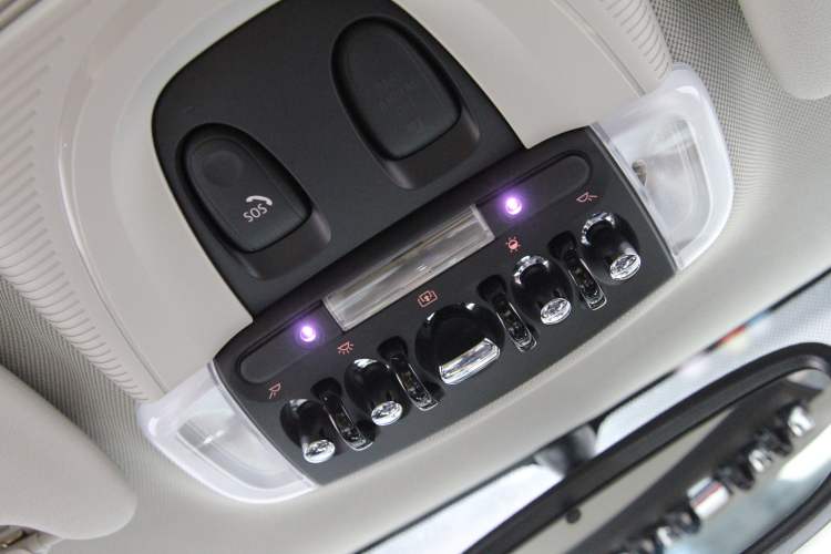 Used  MINI 2022 1.5T COOPER Classic Edition Five-Door Version
