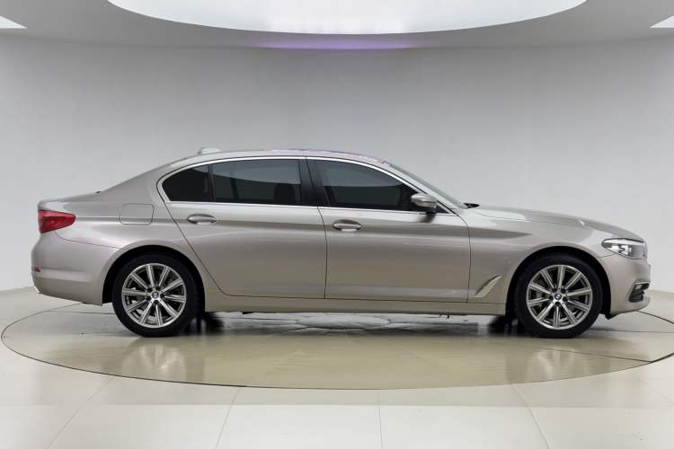 Used BMW 5 Series 2018 528Li Launch Special Edition
