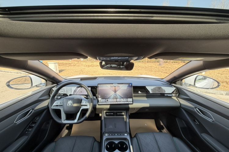 Used BYD Qin L 2025 EV 545KM Beyond Version
