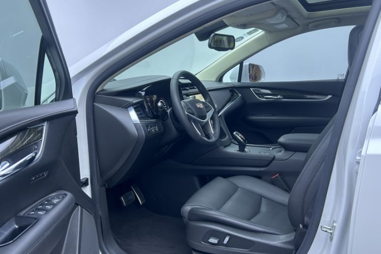 Used Cadillac XT5 2018 25T Luxury Model