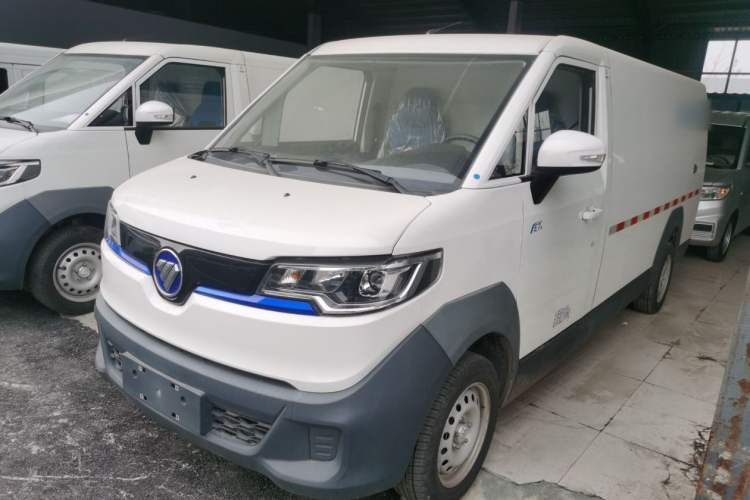 Used Foton Intelligent Blue Elf E7 2024 All-Electric Van Flat Roof 2 Seats CATL 46.36 kWh
