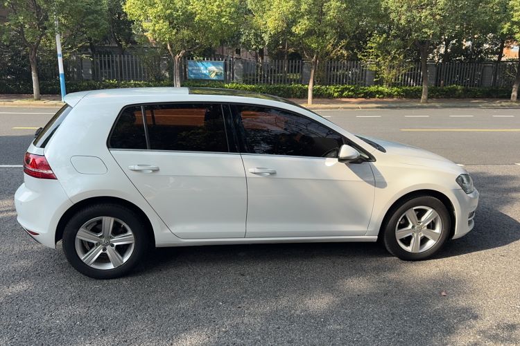 Used Volkswagen Golf 2014 1.4TSI Automatic Comfort Model
