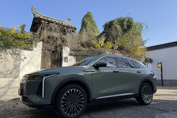 Used EXEED Stellar 2023 400T Two-Wheel Drive Comfort Edition