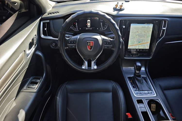 Used Roewe i6 2018 20T Automatic Internet ZhiZun Edition