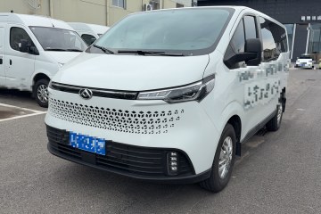 Used SAIC MAXUS Xintu V70 2023 2.0T Elite Edition Automatic Short Wheelbase Low Roof – 5/6 Seats