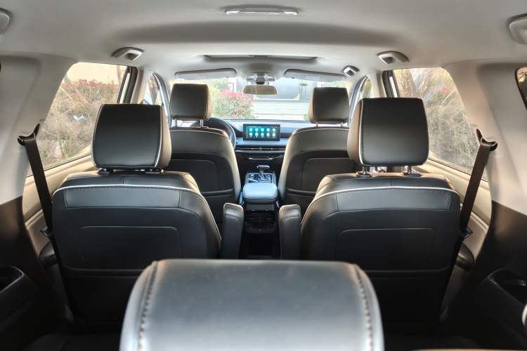 Used Wuling Jiachen 2022 1.5T CVT Deluxe Flagship Edition