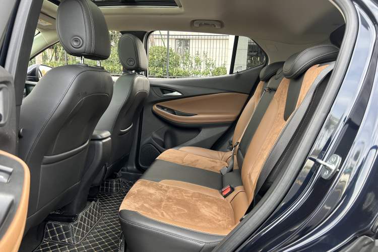 Used Buick Encore GX 2020 20T CVT Two-Wheel Drive Luxury Version
