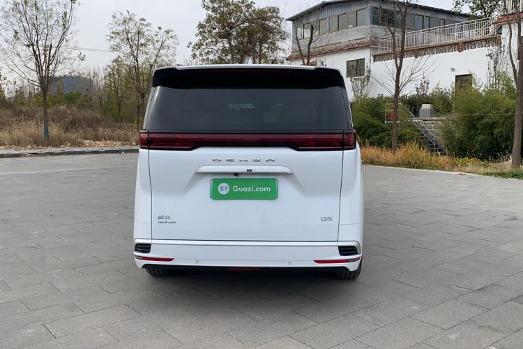 Used Denza D9 2022 DM-i 970 Four-Wheel Drive Flagship Model
