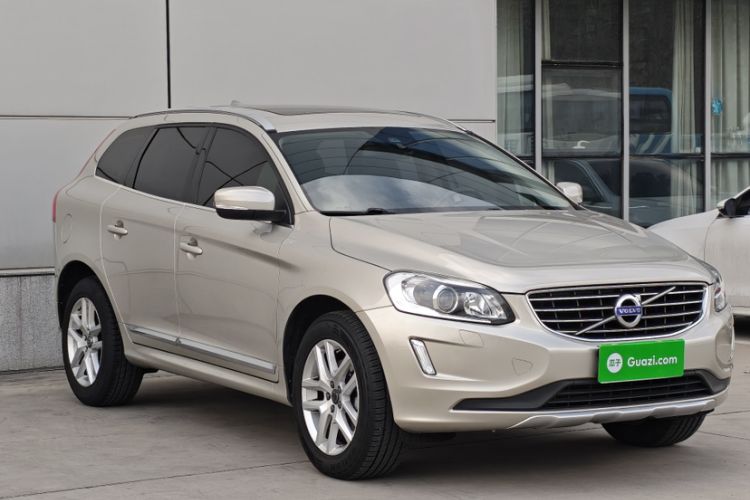 Used Volvo XC60 2017 T5 Smart Upgrade Edition
