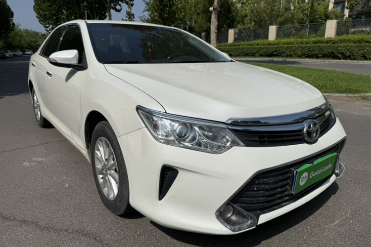 Used Toyota Camry 2015 2.0G Premier Edition
