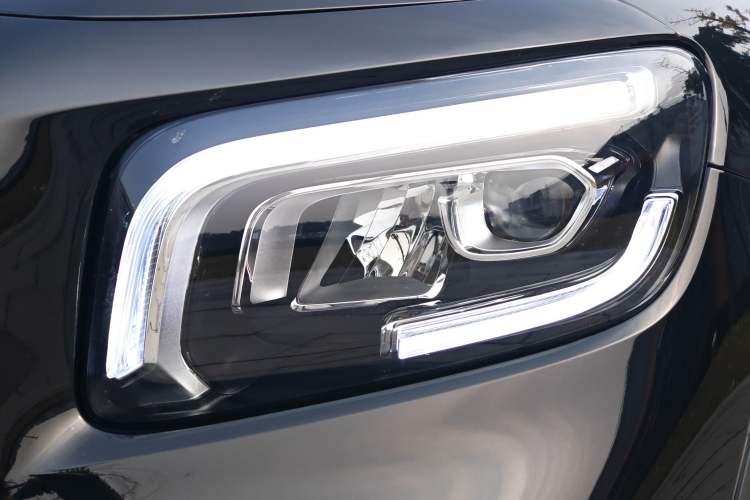 Used Mercedes-Benz GLB 2022 Updated GLB 200 Fashion Edition
