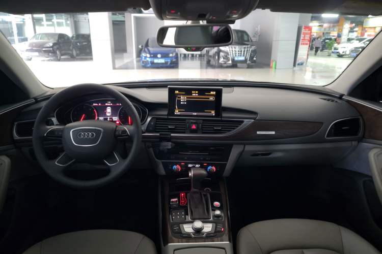 Used Audi A6L 2015 35 FSI quattro Technology Edition
