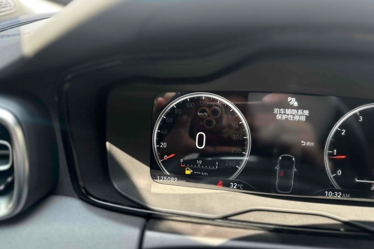 Used Lynk & Co 01 2019 2.0T Two-Wheel Drive Zhaopu Version China VI Standard
