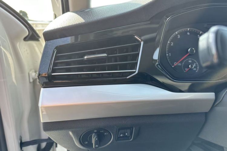 Used Volkswagen Bora 2020 1.5L Automatic Fashion Edition
