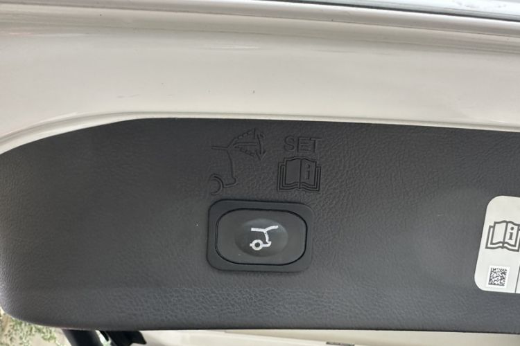 Used Ford Kuga 2019 EcoBoost 180 Two-Wheel-Drive Titanium Plus Model China VI Standard
