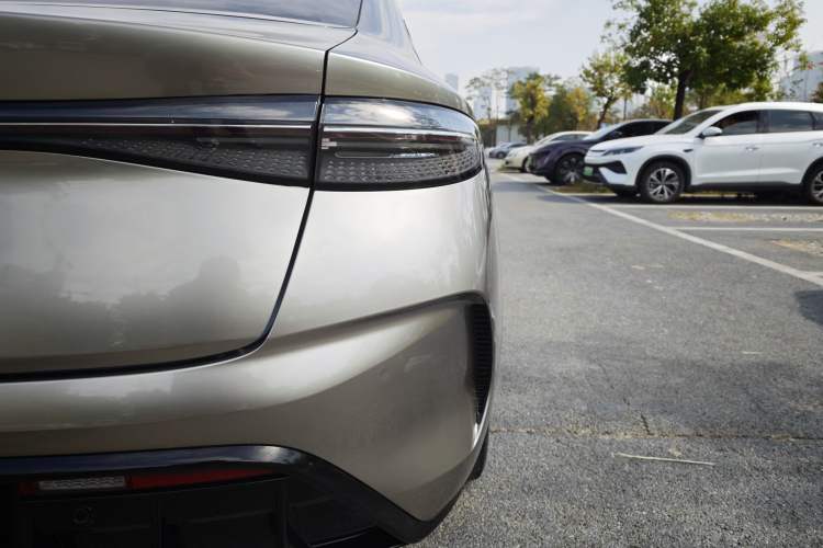 Used BYD Seal 2022 700 km Long-Range Rear-Wheel-Drive Version
