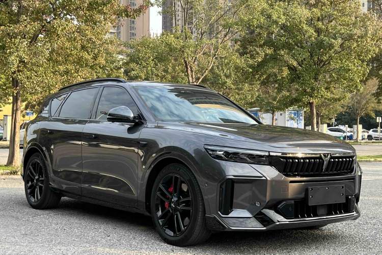 Used VOYAH FREE 2025 318 318 km Rear-Drive Touring Edition
