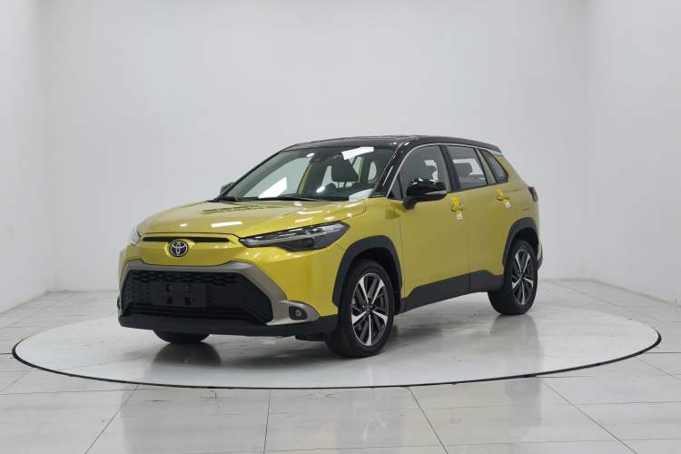 Used Toyota FRONTLANDER 2022 2.0L CVT Luxury PLUS Edition
