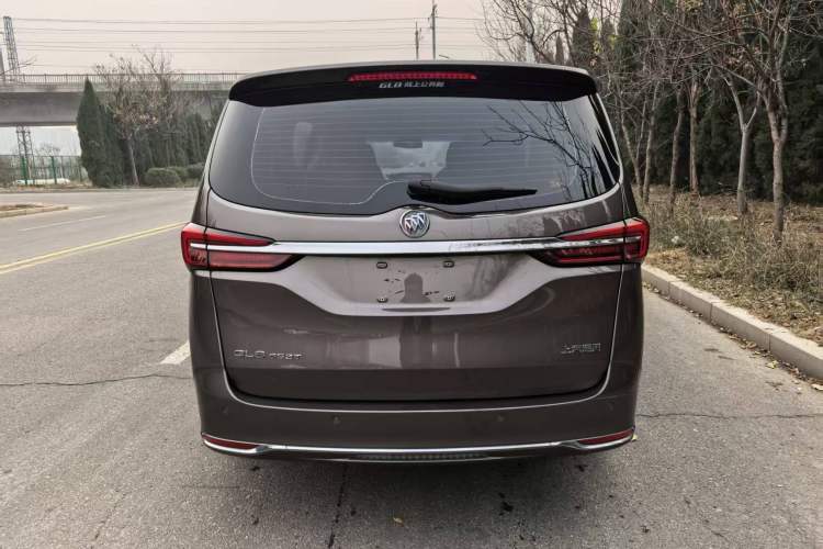 Used Buick GL8 2021 Land Cruiser Executive Class 652T Comfort Model
