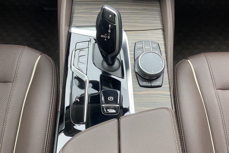 Used BMW 5 Series 2023 530Li Leading Edition Luxury Package
