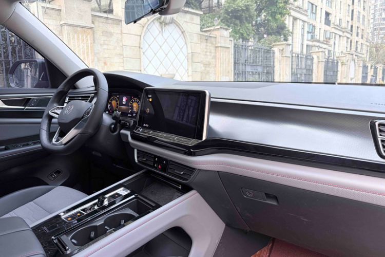 Used Volkswagen Teramont X 2022 330TSI Two-Wheel-Drive Luxury Edition
