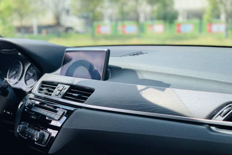 Used BMW X1 2016 xDrive25Li Luxury Model