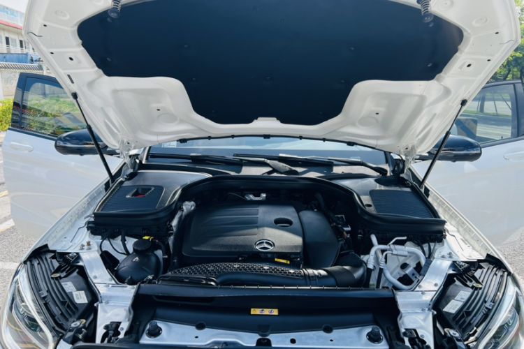 Used Mercedes-Benz GLC Coupe 2022 Refreshed GLC 260 4MATIC Coupe SUV
