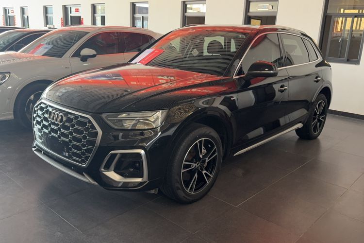 Used Audi Q5L 2022 40T Fashionable and Dynamic Model
