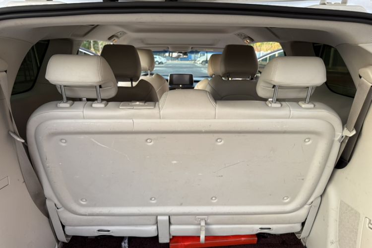 Used Buick GL8 2021 Land Cruiser Executive Class 652T Comfort Model
