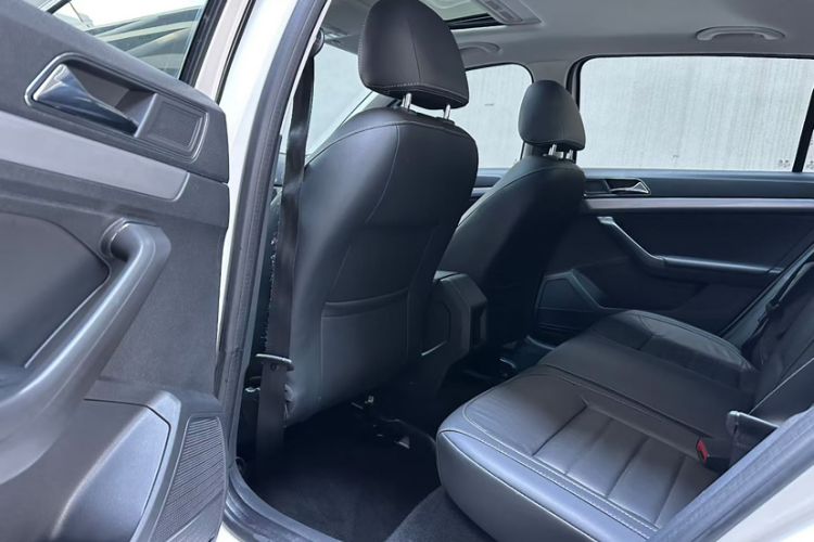 Used Volkswagen Gran Lavida 2017 180TSI DSG Comfort Edition
