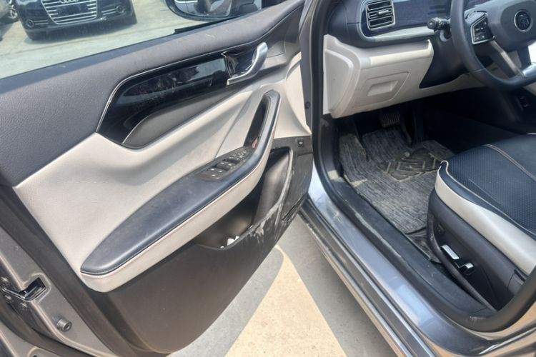 Used BYD Qin PLUS 2021 DM-i 55KM Flagship Model
