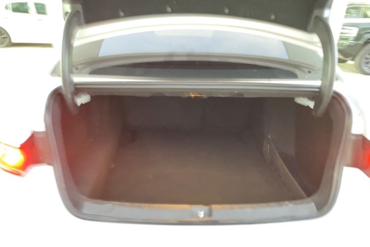 Used BYD Qin PLUS 2024 HONOR Edition DM-i 55KM Leading Model
